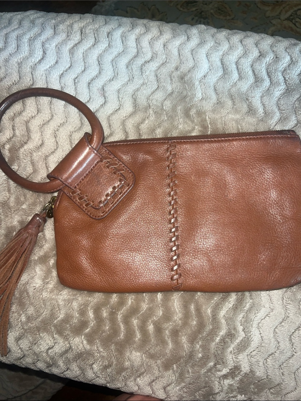 Hobo ‘Sable’ Leather Wristlet Clutch in Warm Brown